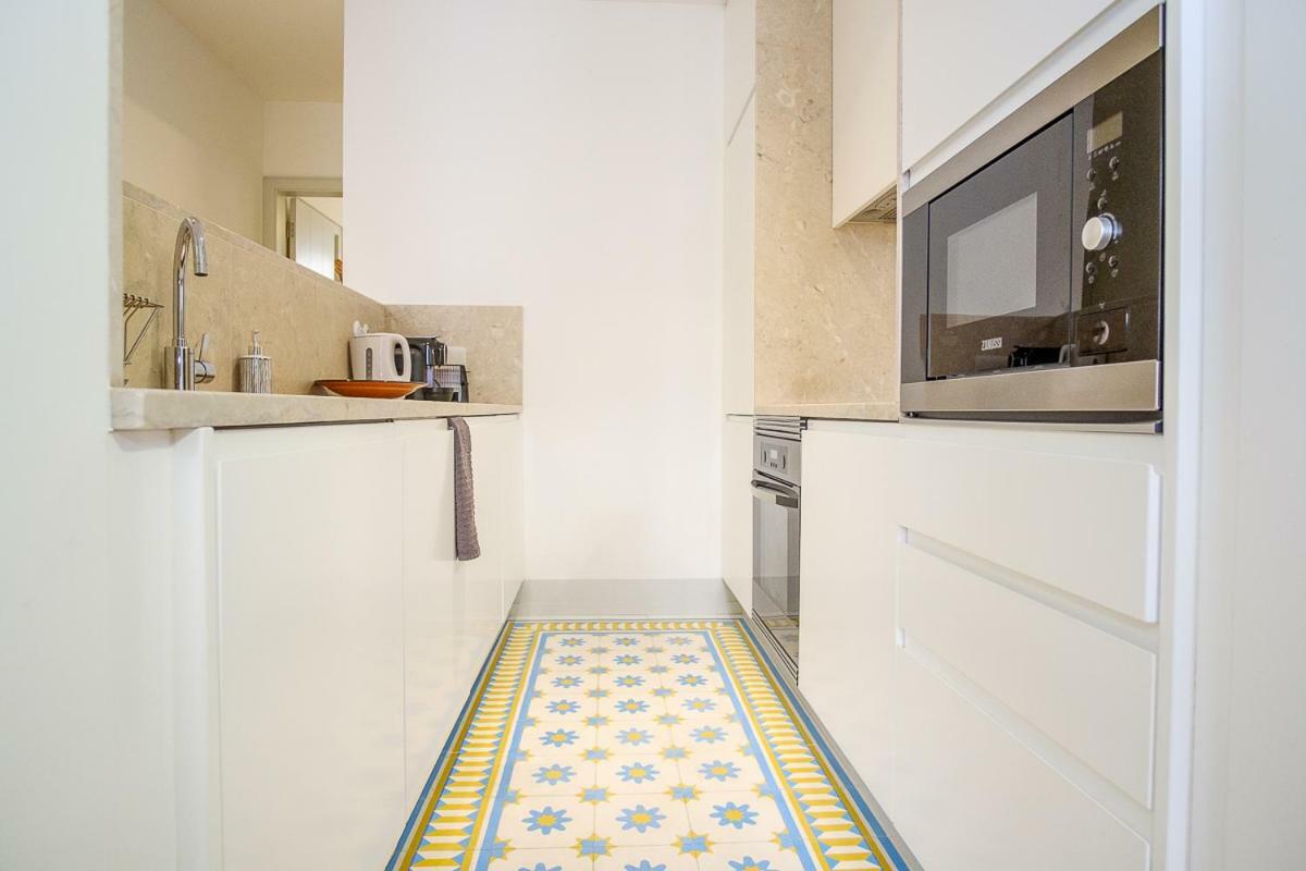 Superb Apartment In Historical Centre Lisboa Eksteriør bilde