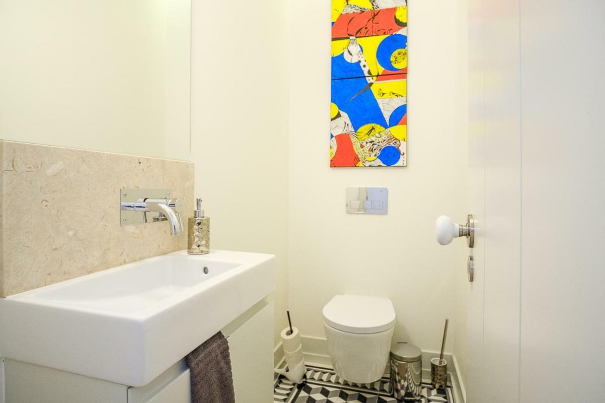 Superb Apartment In Historical Centre Lisboa Eksteriør bilde